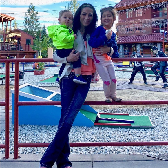 Meet your Posher, Paulina - Picture 1 of 1